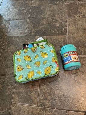 Thermos Aqua Lemon Print Kids Lunch Bag with Green Trim, Minion food container